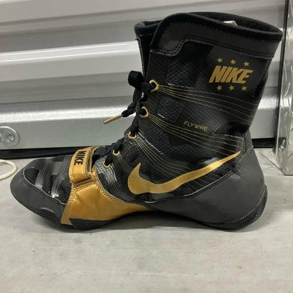 Nike HyperKO Men's Boxing Shoes Black/Gold size 12 pre owned Authentic - Picture 6 of 9